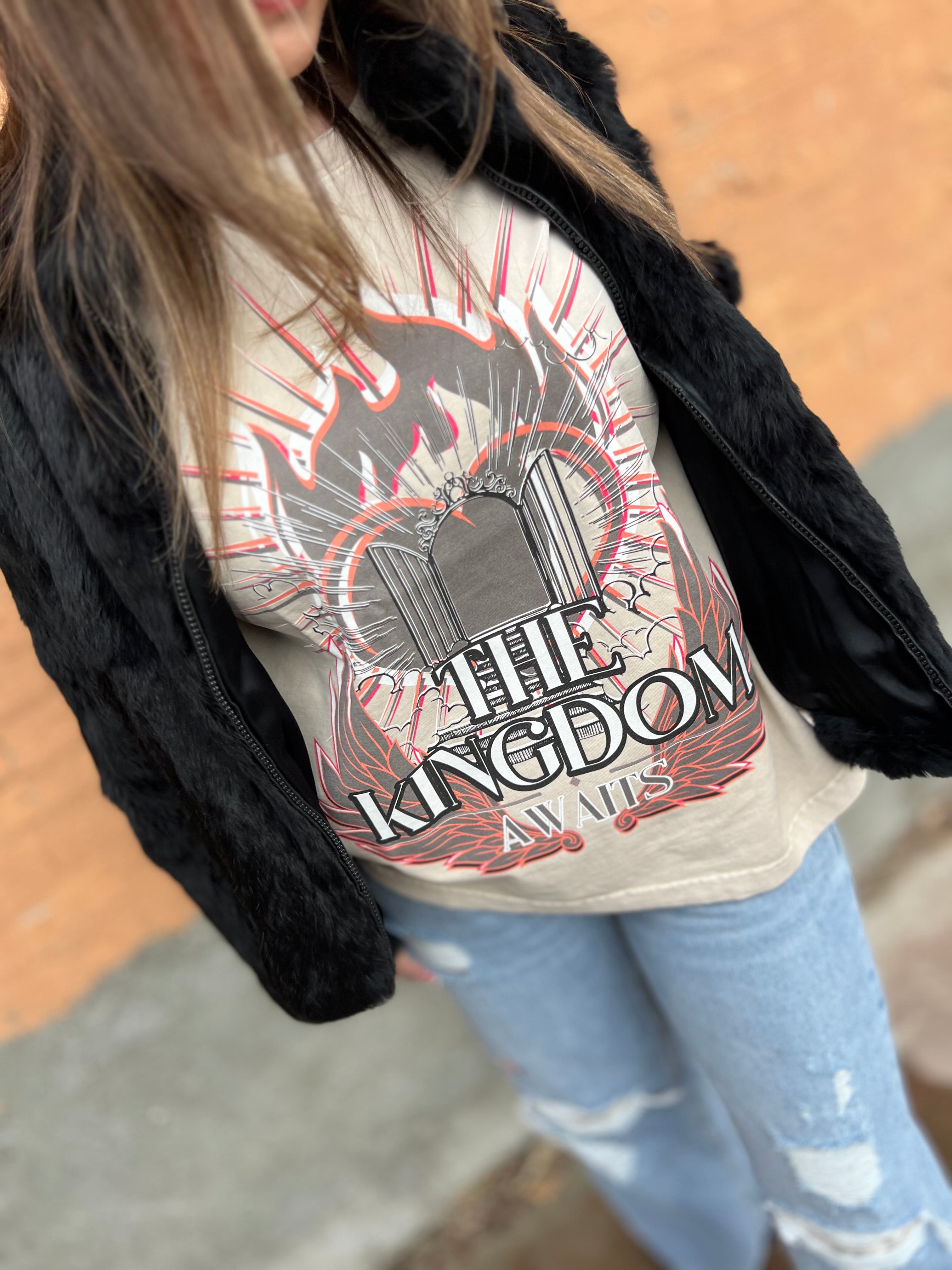 The Kingdom Awaits - Boxy Washed Rocker Tee