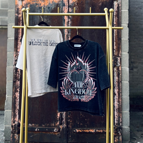 The Kingdom Awaits Boxy Tee - Washed Black